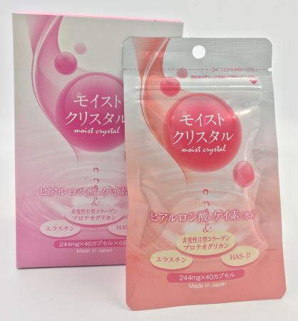 <div class='lum-box'><h4 class='fontColor_blue lum-font-size'>モイストクリスタル</h4></div><div class='lum-font-cnt'>珪素パウダーを使用し年齢と共に減少する成分を保持します。</div>