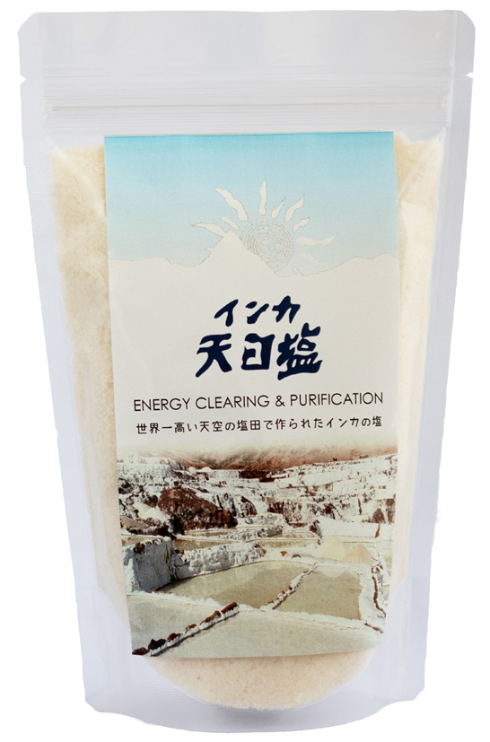 <div class='lum-box'><h4 class='fontColor_blue lum-font-size'>インカ天日塩</h4></div><div class='lum-font-cnt'>標高3000mを超えるアンデスの峡谷の棚田。絶えることなく湧き出す天然塩水。太陽と風と「天空の塩田」で作られたインカ塩。</div>