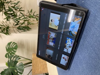 <div class='lum-box'><h4 class='fontColor_blue lum-font-size'>DOGA App</h4></div><div class='lum-font-cnt'>You can freely customize video content and organize it by category. The possibilities are endless, from digital catalogs to video messages—limited only by your creativity!</div>