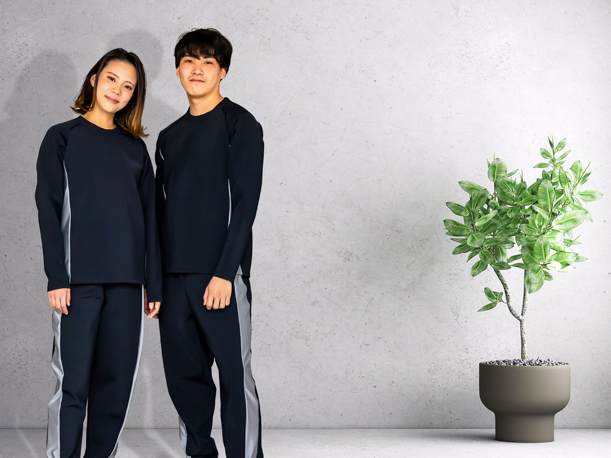 <div class='lum-box'><h4 class='fontColor_blue lum-font-size'>Medical Bio Esperanza long sleeves/long pants</h4>
         </div>
         <div class='lum-font-cnt'>Wearing this product has the effect of reducing fatigue and muscle stiffness due to the blood circulation promoting effect of far infrared rays. There is no limit to how long you can wear it, and because the fabric has a three-layer structure, the far-infrared effect will not fade even after washing, so you can use it for a long time.</div>