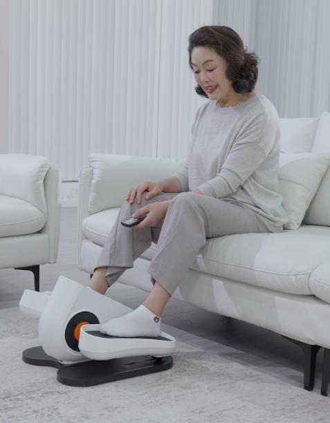 <div class='lum-box'><h4 class='fontColor_blue lum-font-size'>Mini Elliptical Trainer </h4>
         </div>
         <div class='lum-font-cnt'>Reduce joint pain, improve healthy circulation, helpful body recovery, move forward and backward. </div>