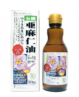 <div class='lum-box'><h4 class='fontColor_blue lum-font-size'>Organic flaxseed oil</h4>
         </div>
         <div class='lum-font-cnt'>Made from 100% organic flaxseed from New Zealand. Extracted using the cold pressing method (a method of slowly squeezing at low temperatures to protect omega-3), this is an unrefined oil. You can enjoy the natural flavor of flaxseed.
</div>