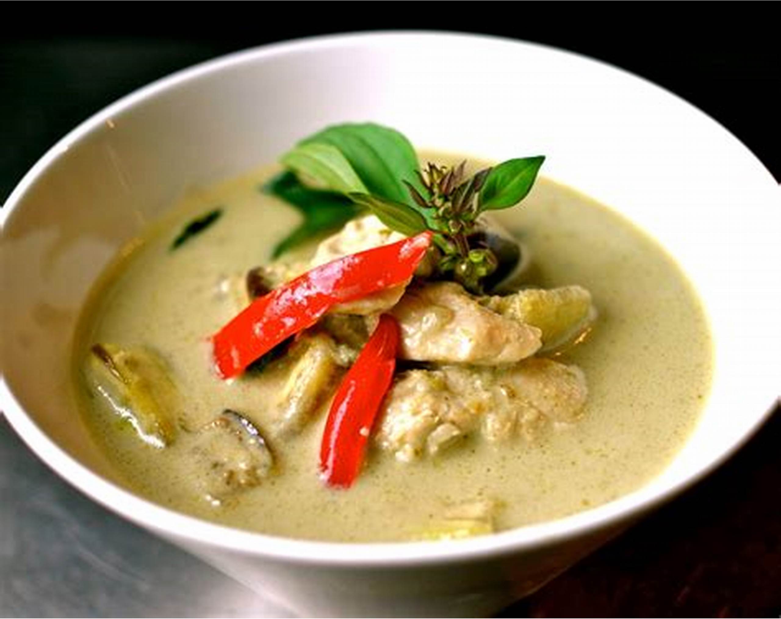 <div class='lum-box'><h4 class='fontColor_blue lum-font-size'><DELI TO PLUS> Nutritious! Protein Green Curry Soup</h4></div>
        	 	<div class='lum-font-cnt'>Delito Plus Protein Green Curry Soup contains 10 g of protein in a single cup of soup (20 g soup powder), making it an easy way to replenish your protein intake as it is rich in protein in a single serving. It has been developed with the perfect harmony of spices and herbs so that it can be enjoyed with great taste.</div>