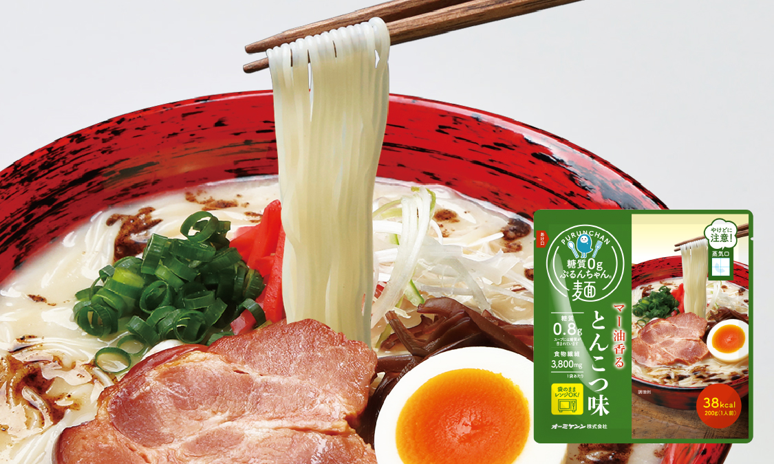 <div class='lum-box'><h4 class='fontColor_blue lum-font-size'>0g Carb Purunchan Noodles - Tonkotsu Flavor</h4></div>
        		<div class='lum-font-cnt'>This convenient meal features 0g-carb Purunchan noodles with a rich tonkotsu soup, microwaveable directly in the bag. A dietary fiber product, Purunchan Noodles in tonkotsu flavor with the aroma of garlic oil. Each pack contains 0.8g of carbs, 38kcal, and 3,800mg of dietary fiber. Enjoy guilt-free, low-carb noodles even as a late-night snack.</div>