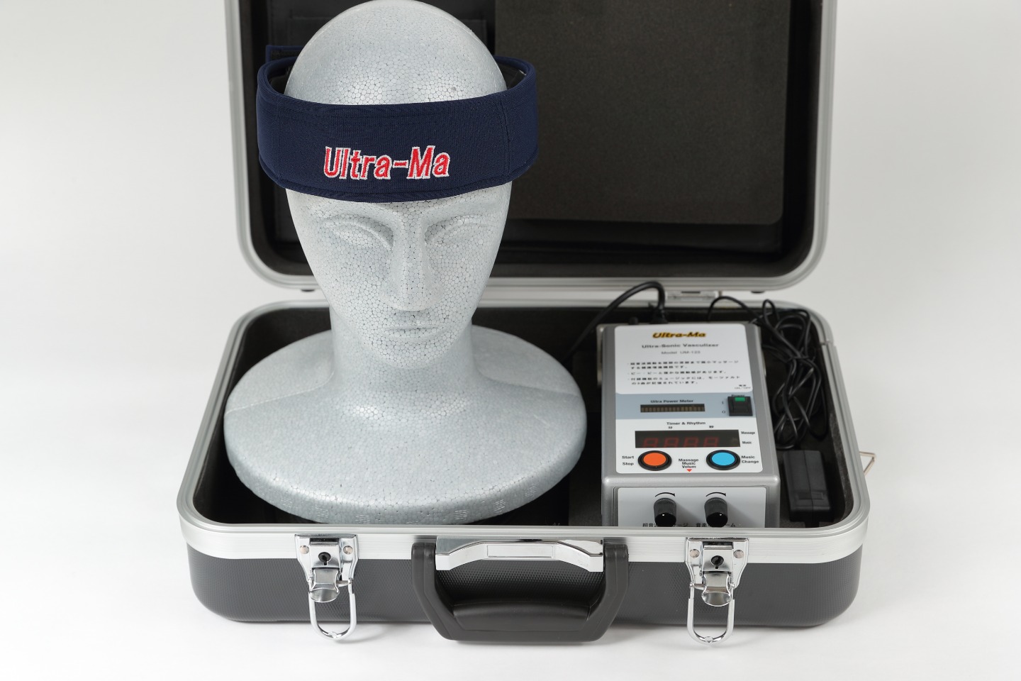 <div class='lum-box'><h4 class='fontColor_blue lum-font-size'>超音波頭部ケア・ウルトラーマ123X </h4></div><div class='lum-font-cnt'>「Ultra-Ma」は、イルカが発する超音波と同等の30キロヘルツの波長を体にあてることで、快適なリラックスタイムが期待できる製品です。</div>