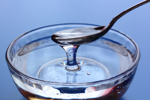 <div class='lum-box'><h4 class='fontColor_blue lum-font-size'>ゲントース＃45(グルコオリゴ糖)</h4></div><div class='lum-font-cnt'>グルコオリゴ糖を主成分とするシラップ
苦味の付与、後味のキレ改善（スッキリとした味質）
果汁感増強、エグ味や渋味の低減、油ギレ改善</div>