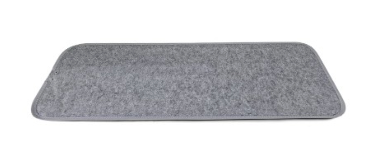 <div class='lum-box'><h4 class='fontColor_blue lum-font-size'>LitCareベッドセンサー</h4></div><div class='lum-font-cnt'>置くだけで離床や呼吸を1秒毎に検知 。夜間巡回の工数を削減し 、転倒事故の早期発見や生産性向上加算の取得を支援する、利用者負担ゼロの見守りセンサーです 。</div>