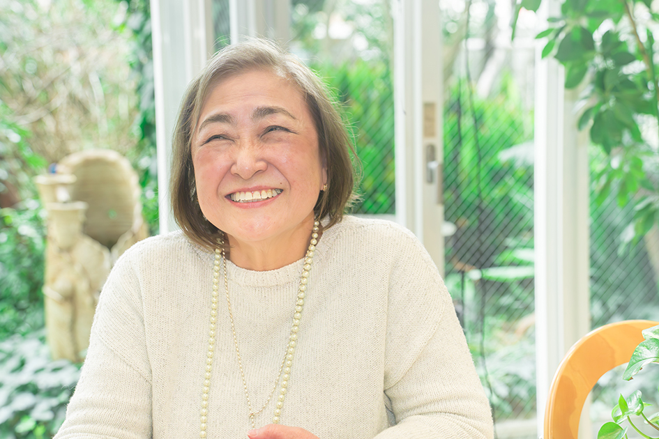 <div class='lum-box'><h4 class='fontColor_blue lum-font-size'>きおくあつめムービーインタビュー付き撮影</h4></div><div class='lum-font-cnt'>想い出の写真をインタビューアーと一緒に振り返りながら収録して一本の動画に纏めます。
表情や声、雰囲気などアルバムでは残せない情報を美しく残します。</div>