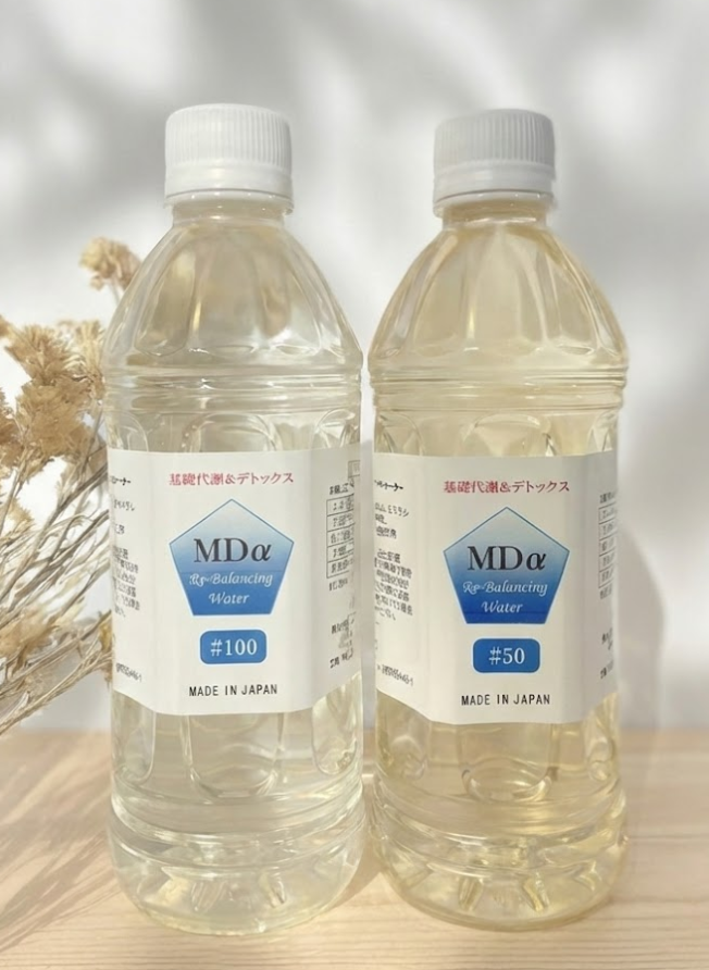 <div class='lum-box'><h4 class='fontColor_blue lum-font-size'>ＭＤα♯100/MDα♯50</h4></div><div class='lum-font-cnt'>2003年の開発以来、医療・健康・美容の各分野で注目を集めてきた「MDα」。
自然由来の高機能成分を独自配合し、健康意識の高い層を中心に関心が高まっています。</div>