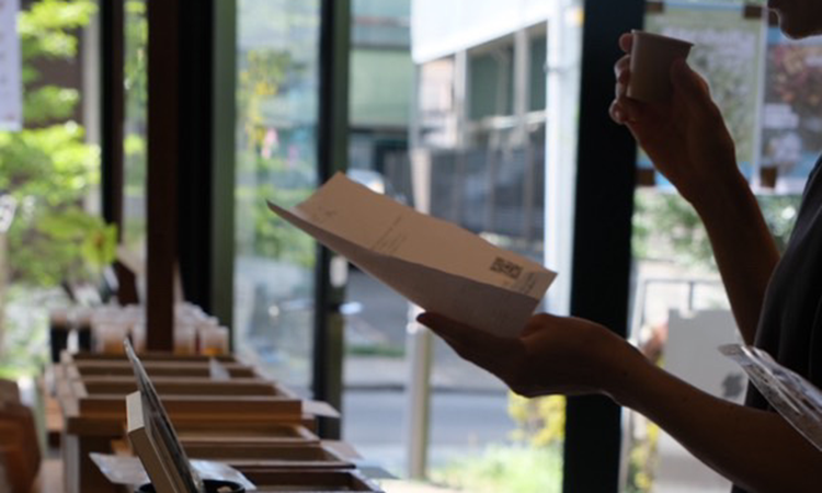 <div class='lum-box'><h4 class='fontColor_blue lum-font-size'>On-site Retreat Courses</h4>
         </div>
         <div class='lum-font-cnt'>We provide workshops that can be held anywhere, including conference rooms or lodging facilities. Our programs flexibly combine strength training, yoga sessions, plant-based whole-food seminars, and personalized wellness consultations.　We offer fully customizable workshops to perfectly align with your company's requirements.</div>