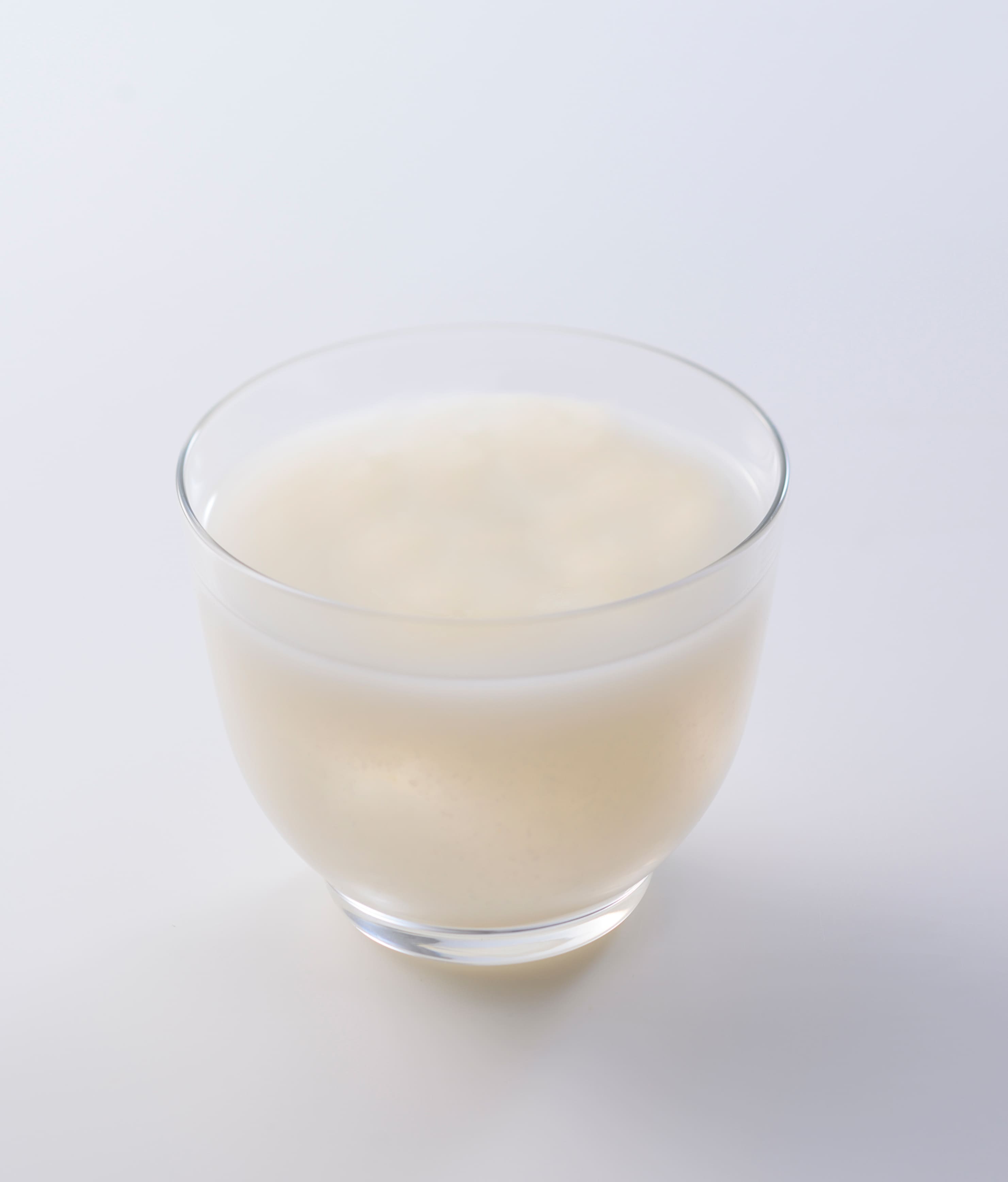 <div class='lum-box'><h4 class='fontColor_blue lum-font-size'>Blessing of Lactic Acid Bacteria: Koji Amazake</h4>
         </div>
         <div class='lum-font-cnt'>A koji amazake created in a miso brewery with over 250 years of history, made with plant-based lactic acid cacteria and gentle, naturally derived ingredients, offering an easy-to-drink, nourishing taste.</div>