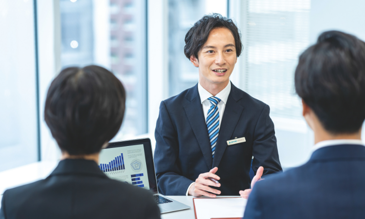 <div class='lum-box'><h4 class='fontColor_blue lum-font-size'>行政対応支援事業・論文執筆代行サービス</h4></div><div class='lum-font-cnt'>研究者の皆様に向け、投稿先の選定から執筆・校正・査読対応・再投稿・採択後の手続きまで、論文投稿に関わる全工程を専門家が代行する総合サポートサービスです。
高品質な論文作成や各種ガイドラインの遵守、機能性表示食品の届出用論文にも対応いたします。</div>