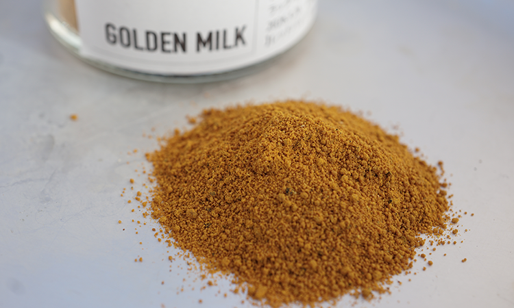 <div class='lum-box'><h4 class='fontColor_blue lum-font-size'>Plant-Based Seasoning ③: Ayurvedic Remedy - Golden Milk</h4></div>
        		<div class='lum-font-cnt'>Known as the "Beauty Powder." Formulated with turmeric and black pepper to help reduce inflammation and maintain overall health.</div>