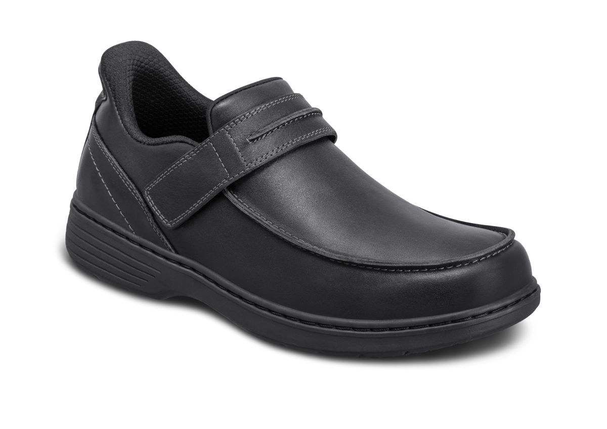 <div class='lum-box'><h4 class='fontColor_blue lum-font-size'>XAXIER</h4></div>
        		<div class='lum-font-cnt'>All-occasion leather shoes engineered for pressure-free comfort and healthy foot movement.</div>
